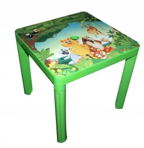 Stolik dla malucha z motywem 46x46x39 cm z otworem na parasol 3 do 6 lat